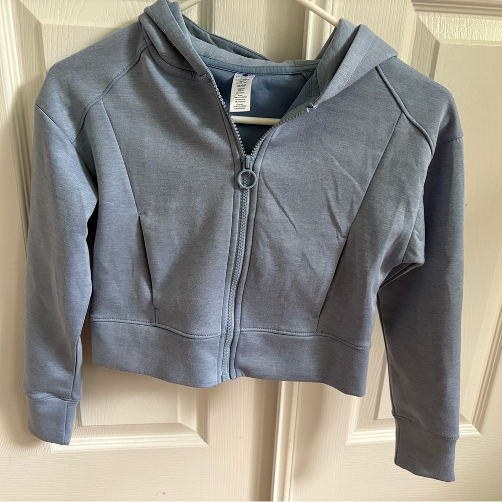 Kids Girls Yogalicious Scuba Dahlia Jacket. Size Medium 10, light blue EUC